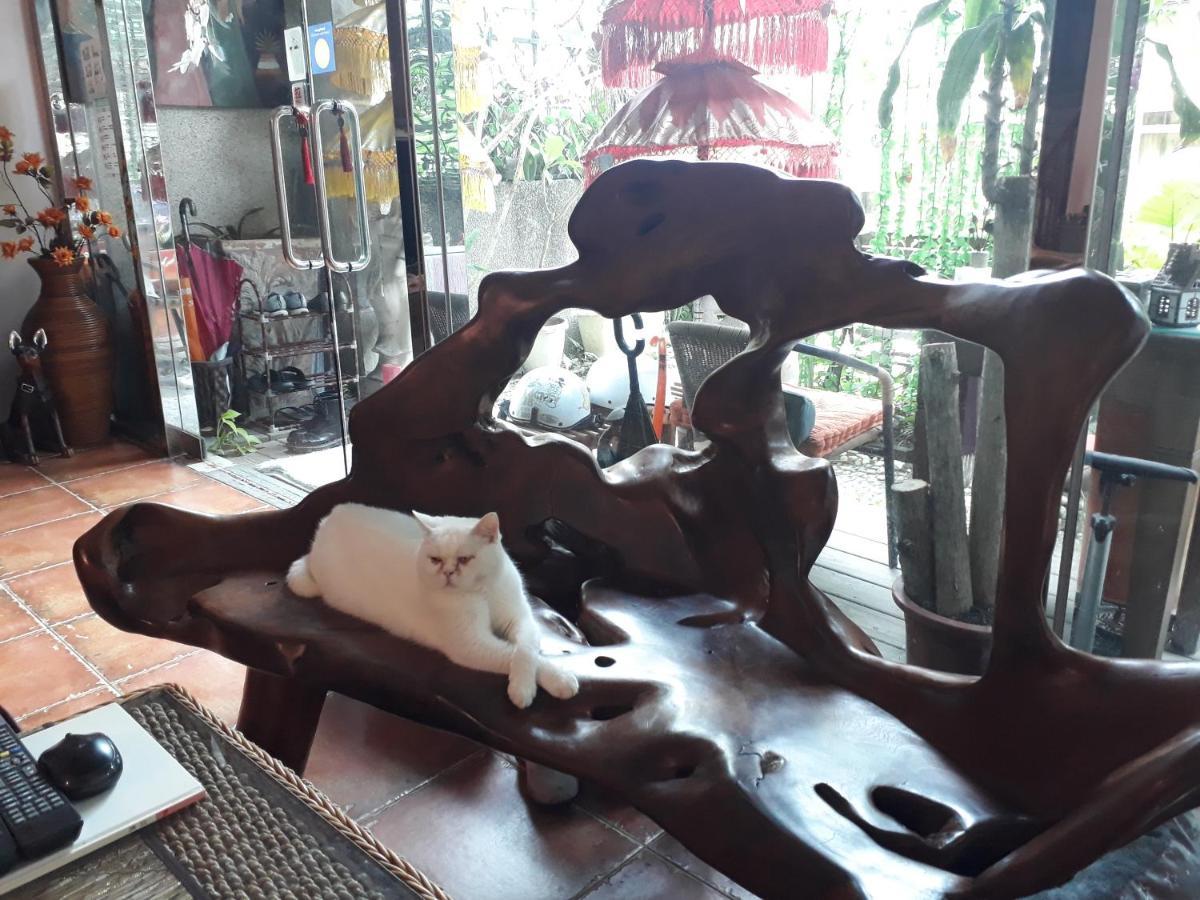 Bali House Apartment Kota Hualien Bagian luar foto
