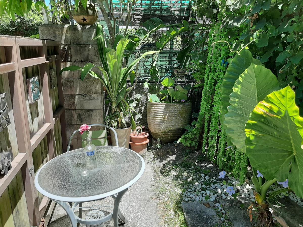 Bali House Apartment Kota Hualien Bagian luar foto
