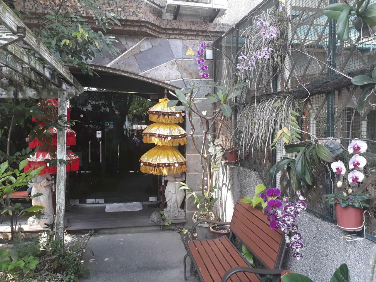 Bali House Apartment Kota Hualien Bagian luar foto